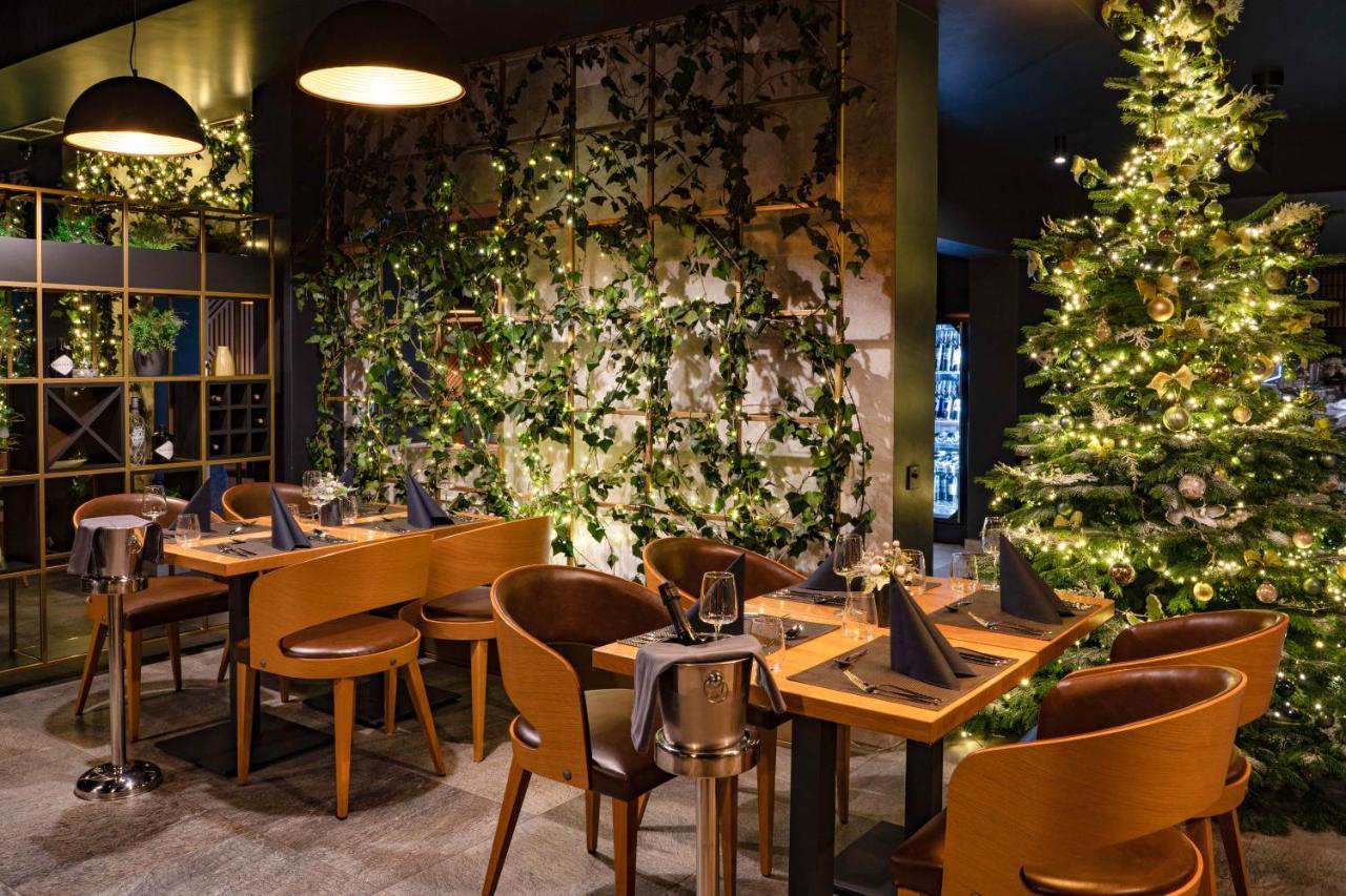 Hotel Degenija Селище Дрезницко Екстериор снимка